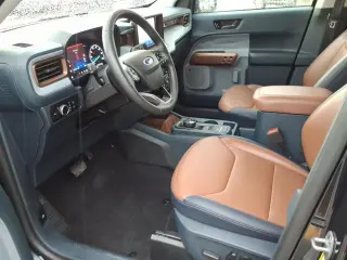 Ford Maverick 2023 AWD Lariat 4dr SuperCrew 4.5 ft. SB