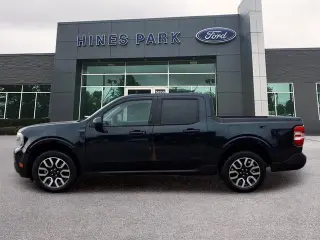 Ford Maverick 2023 AWD Lariat 4dr SuperCrew 4.5 ft. SB
