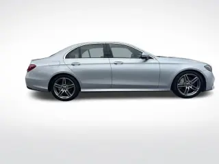 Mercedes-Benz Clase E 2019 E 300 4dr Sedán