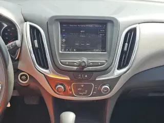 Chevrolet Equinox 2022 4x4 LS 4dr SUV w/1LS