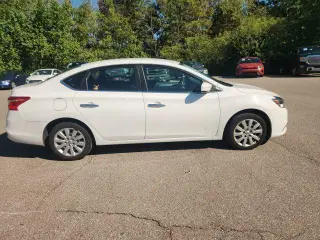 Nissan Sentra 2019 S sedán 4 puertas 6M