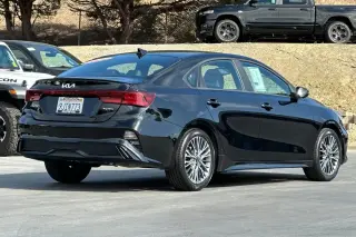 Kia Forte 2023 GT-Line 4dr Sedán