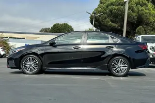 Kia Forte 2023 GT-Line 4dr Sedán