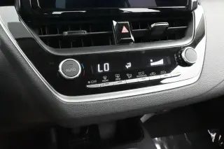 Toyota Corolla 2024 LE 4dr Sedán