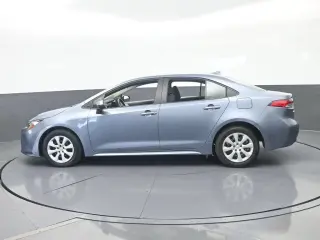 Toyota Corolla 2024 LE 4dr Sedán