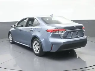 Toyota Corolla 2024 LE 4dr Sedán