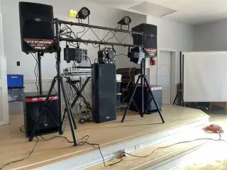 '' Dj Ozzy .;