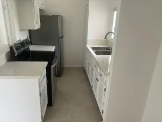 Cozy 1-Bedroom and 1-Bathroom