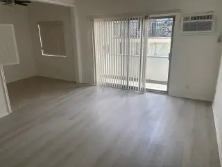 Cozy 1-Bedroom and 1-Bathroom
