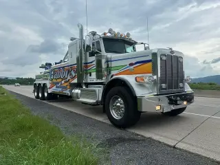 🔥 HEAVY DUTY TOWING