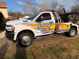 🔥 HEAVY DUTY TOWING