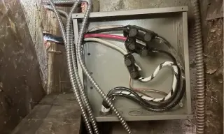 ⚡ Electricista Profesional en California