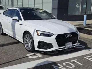 Audi A5 Sportback 2025 AWD quattro S line Premium 45 TFSI 4p Puerta Deportiva Deportiva