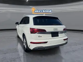Audi Q5 2023 AWD quattro Premium 40 TFSI 4p SUV