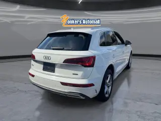 Audi Q5 2023 AWD quattro Premium 40 TFSI 4p SUV