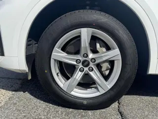 Audi Q5 2023 AWD quattro Premium 40 TFSI 4p SUV