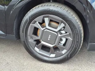 Kia Carnival Híbrido 2025 EX 4p Minivan