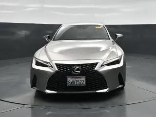 Lexus IS 300 2021 4dr Sedán