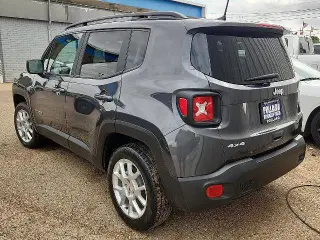 Jeep Renegade 2023 4x4 Latitude 4p SUV