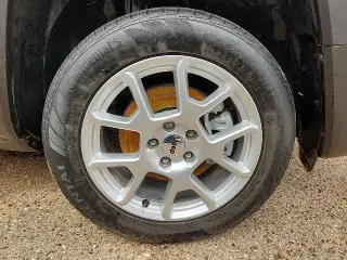 Jeep Renegade 2023 4x4 Latitude 4p SUV