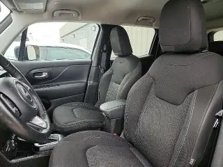 Jeep Renegade 2023 4x4 Latitude 4p SUV