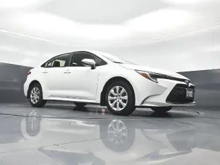 Toyota Corolla Hybrid 2025 LE 4dr Sedan