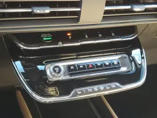 Lincoln Corsair 2023 AWD Reserve 4dr SUV