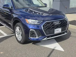 Audi Q5 2023 AWD quattro S line Premium 45 TFSI 4dr SUV