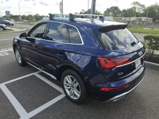 Audi Q5 2023 AWD quattro S line Premium 45 TFSI 4dr SUV