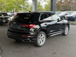 Audi Q3 2024 AWD quattro S line Premium 45 TFSI 4dr SUV