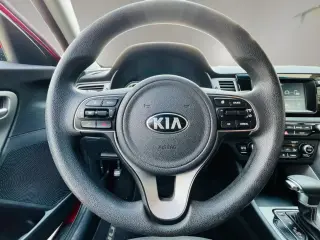 Kia Niro 2017 LX 4p Crossover