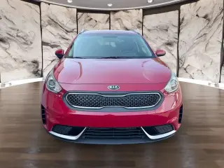 Kia Niro 2017 LX 4p Crossover