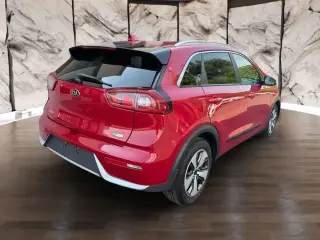 Kia Niro 2017 LX 4p Crossover