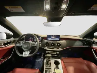 Kia Stinger 2022 GT1 4p Sedan