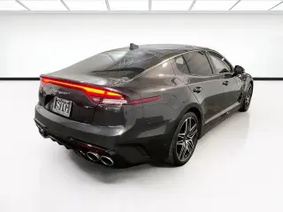 Kia Stinger 2022 GT1 4p Sedan