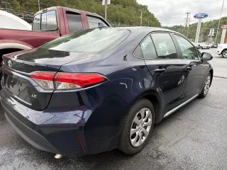 Toyota Corolla 2024 LE 4p Sedan