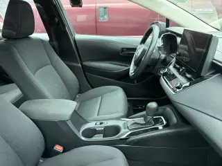 Toyota Corolla 2024 LE 4p Sedan