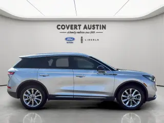Lincoln Corsair 2022 Estándar 4p SUV