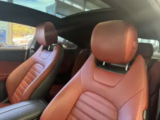 Mercedes-Benz Clase C 2023 AWD C 300 4MATIC 2p Coupé