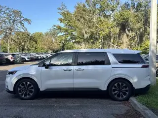 Kia Carnival 2024 EX 4p Mini-Van