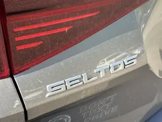 Kia Seltos 2023 S 4p SUV