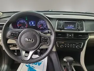 Kia Optima 2016 LX sedan de 4 puertas