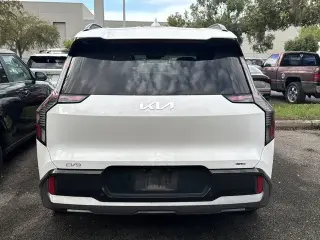 Kia EV9 2024 AWD GT-Line 4dr SUV