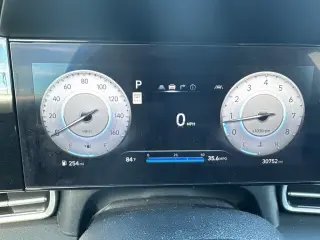 Hyundai ELANTRA 2025 SEL Conveniencia 4p Sedan