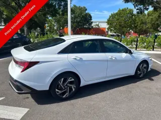 Hyundai ELANTRA 2025 SEL Conveniencia 4p Sedan