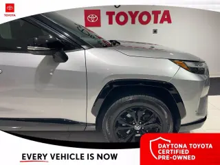 Toyota RAV4 Hybrid 2022 4x4 XSE 4p SUV