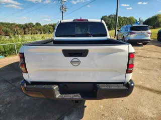 Nissan Frontier 2026 4x2 S 4dr Crew Cab 5 ft. SB