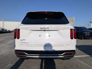 Kia Sorento 2023 SX 4dr SUV
