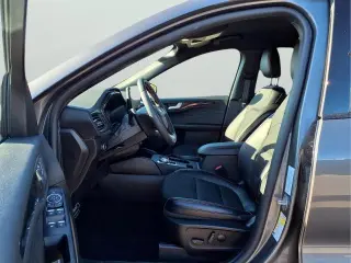 Ford Escape 2024 AWD ST-Line 4dr SUV