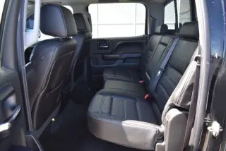 GMC Sierra 1500 2015 4x4 Denali 4p Puerta de Tripulacion 5.8 ft. CB
